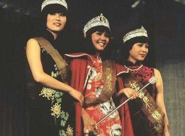 �������۽�ھ�һ���� �۽�ǰ���������ֱ���˭