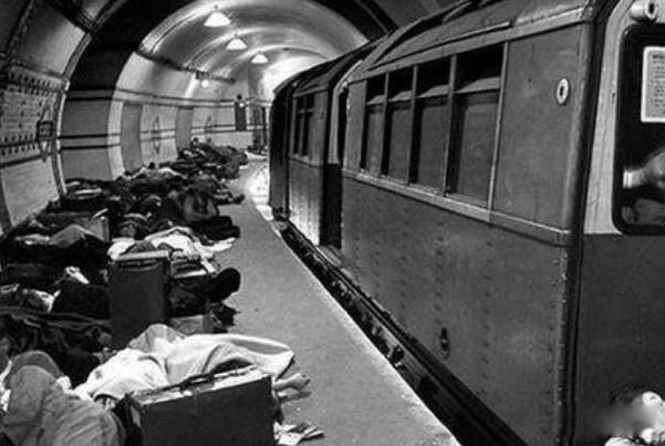 第一条地铁诞生于哪个国家哪个城市 1863年第一条地铁线路采用什么牵引