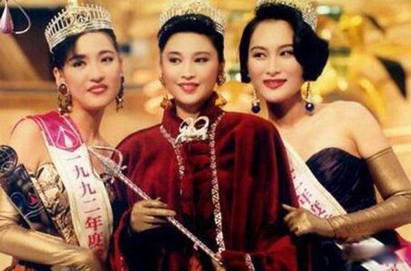 �������۽�ھ�һ���� �۽�ǰ���������ֱ���˭