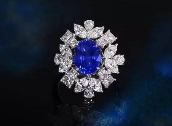 世界上最贵的蓝宝石叫什么名字 最贵的蓝宝石多少钱一克拉
