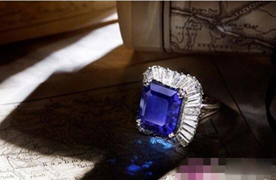 ��������������ʯ��ʲô���� ��������ʯ����Ǯһ����