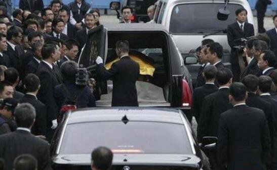 ����ү��������˭ ����ү��������˭�ĳ���˭���µ�