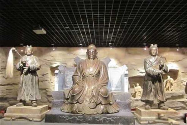 ����������ʲô���� ��������˭�Ļ���?��ʵ����