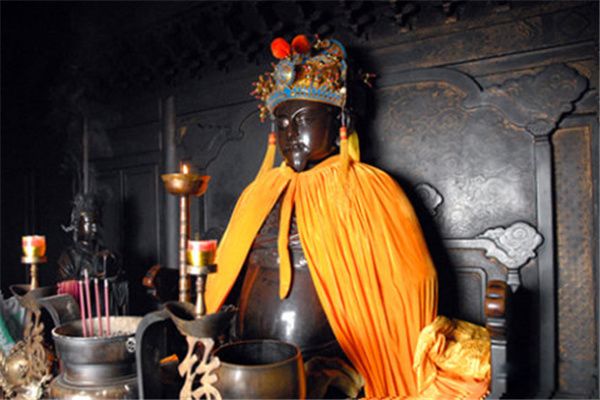 ����������ʲô���� ��������˭�Ļ���?��ʵ����