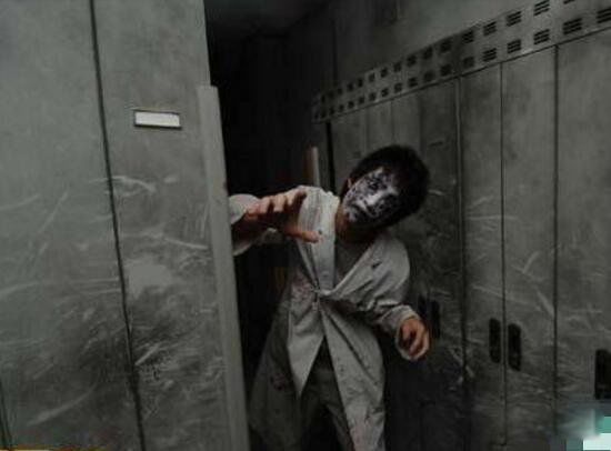 �ֲ�ҽԺ���� �ձ���ʿ������3¥����й�Ϊʲô������