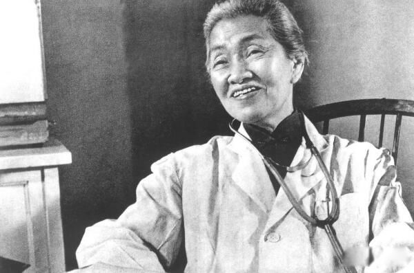 �����ɵ�ΰ���¼���� ������Ϊʲôһ������