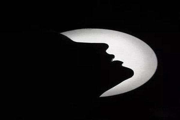 ��׼��˵��������� ���һ�ۿ�����ʲô��