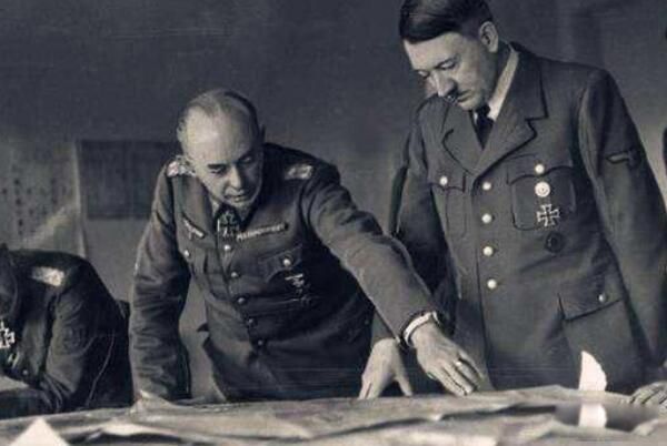 �����Ʒ�ս����˭ָ�ӵ� ��ʩ̹����۷�֮ս