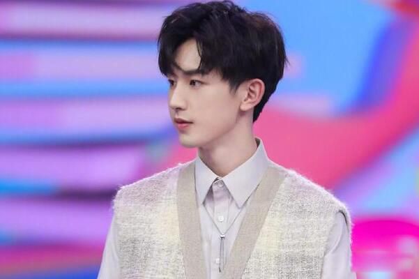 ʲô��С�̹����� С�̹���ʲô���͵�����ͨ�׽���