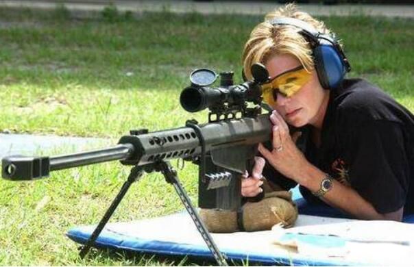 �������ľѻ�ǹ���İ��İѾѻ�ǹ XM109�ѻ���ǹ����;