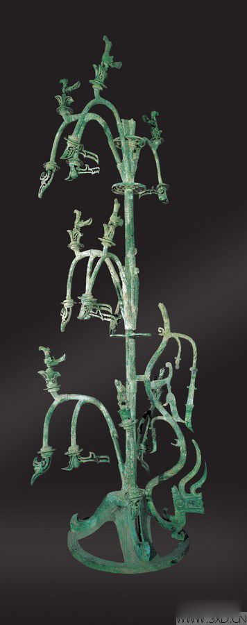 ���Ƕ���ͭ��ߵ����� �ɶ����Ƕѳ��������ͼƬ������