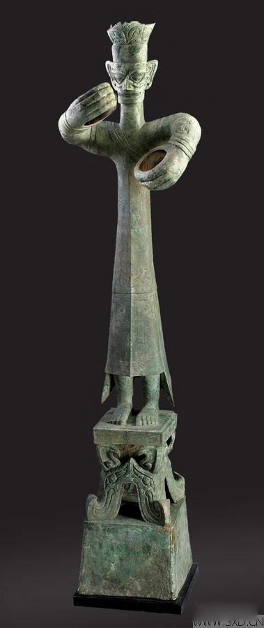 ���Ƕ���ͭ��ߵ����� �ɶ����Ƕѳ��������ͼƬ������