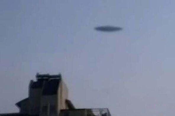 1994����ݿ��йֳ��¼������� ��ʲô������ôǿ��