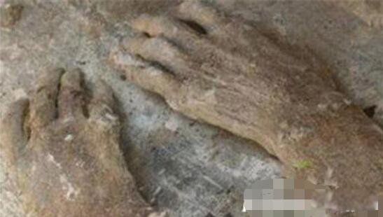 ��Ĺ����ǧ��Ů��Ƶ��ô���� ǧ���Ĺ�ڳ���Ů���������