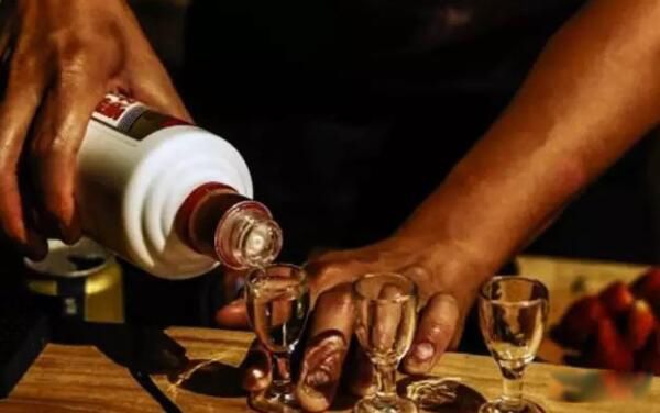 �׾Ƽ�ѩ�̿��Ժ��� �Ȼ����ʲô��Ӧ�������Σ��