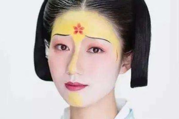 黄花闺女是什么意思啊 黄花闺女指的是什么花?是多大年龄