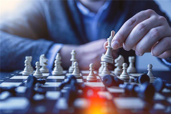 ������򵥵Ľ���ɶ��˼ ���ڲ��ĵ�Ӧ����������Щ