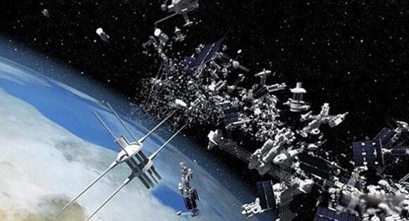 杨利伟第一次乘坐的飞船是神舟几号敲窗声 杨利伟听到的敲击声到底是什么