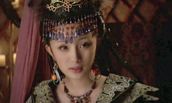 王昭君简介及生平事迹 王昭君出塞的故事简短