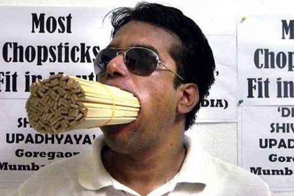 138֧Ǧ�ʷ�����е�����˭ �Ჴ������Raja Thapa�������һ����