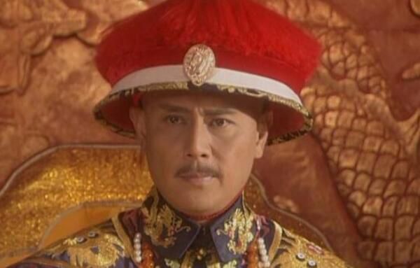 ���¾��޻�̫����� ��̫����Ŭ������Ĺ�ϵ