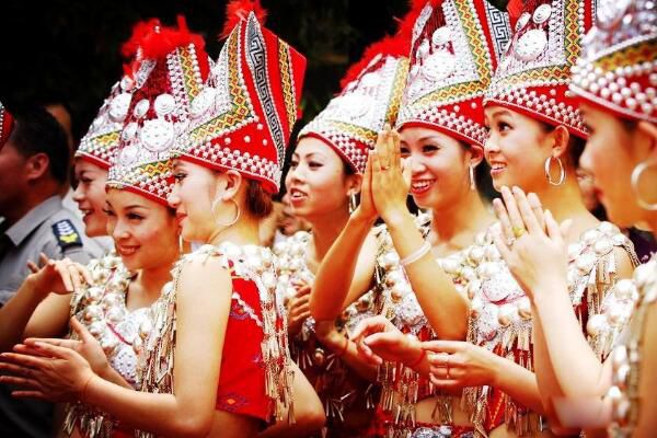 ���Ͼ����������� ��������ص�ͷ��׼򵥽���һ��