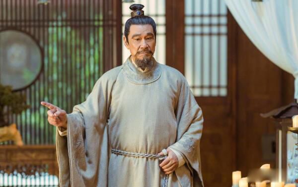 ��Ԫ�֮����馼�� ��馵���ĸ��˭?ΪʲôҪ�۶��λ