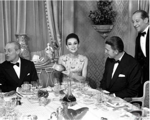 ����ϣ��ʼ�˺ͺձ��Ĺ��� ����ϣ��ʼ�˼����˭