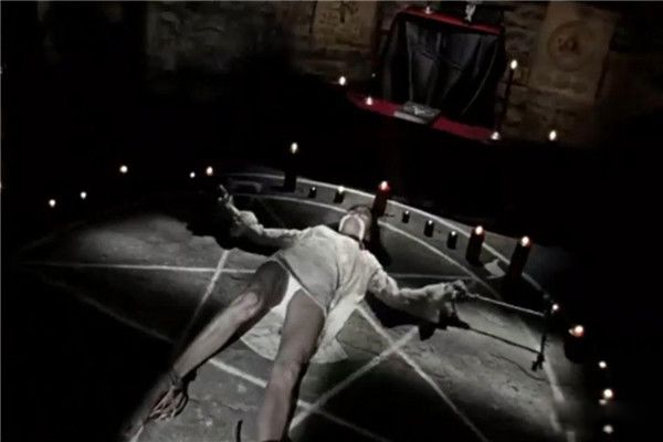 �������˿ֲ��¼��ư����� �������˴�˵��ʲô