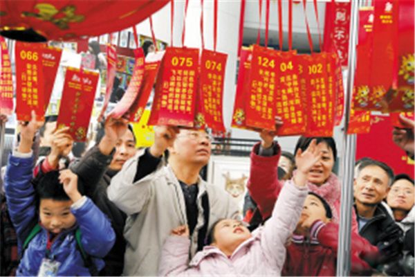 ���ѵ�����(Ҫ�д�) 6��ʷ�����ѵ����Ｐ��