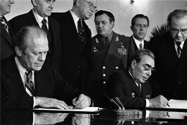 ����������³���򡤸��ض����� ������ͳ��������Լ�����