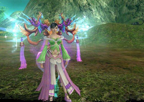 王思聪玩什么游戏呢?充了多少钱 秦奋玩什么游戏花了一个亿