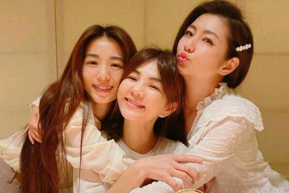 she������˵����ϼ�� ����she���Ϊʲô�˳���