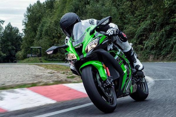 ȫ������Ħ�г����а�ǰʮ�� ����tomahawk���ʱ��600ǧ��