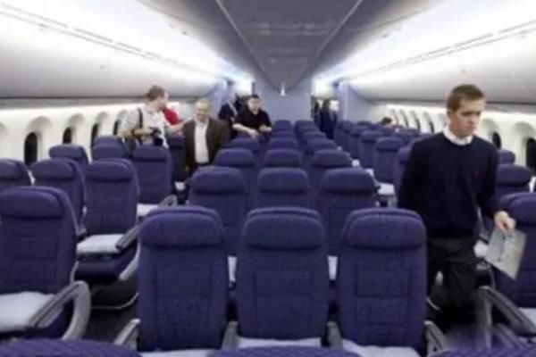 ���˵�һ�����ɻ����� �����ɻ�ʱ����Щ����ע�������?