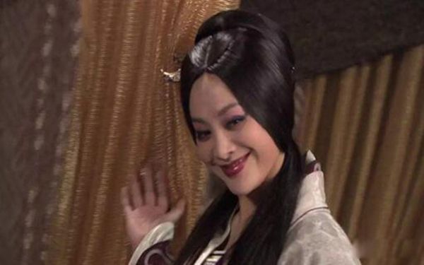 ��̫������ʼ�ʵ�ʲô�� �س���̫�����ʼ�ʵĹ�ϵ��ʲô