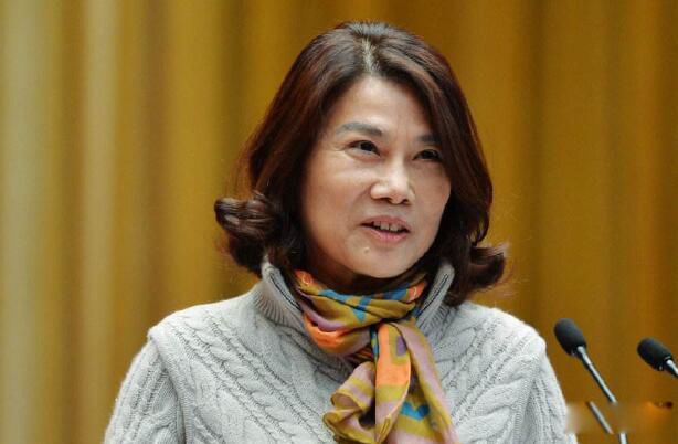 ������ĸ���������ϸ��� Ůǿ�˶�������˼��λ�