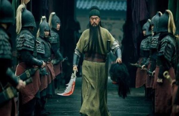 华雄到底谁杀的 华雄死于乱军的原因