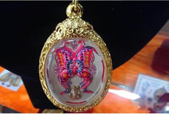 泰国佛牌为什么不能买 泰国佛牌真的很灵验吗(其实很邪门)