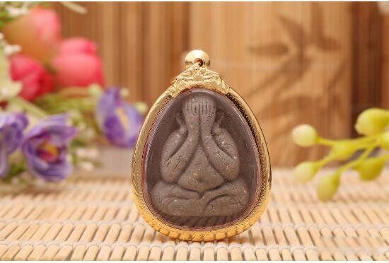 泰国佛牌为什么不能买 泰国佛牌真的很灵验吗(其实很邪门)