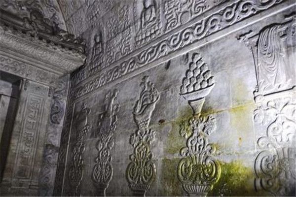 �������ĹѨ�򲻿��� ������Ĺ��Ϊ��һֱδ����