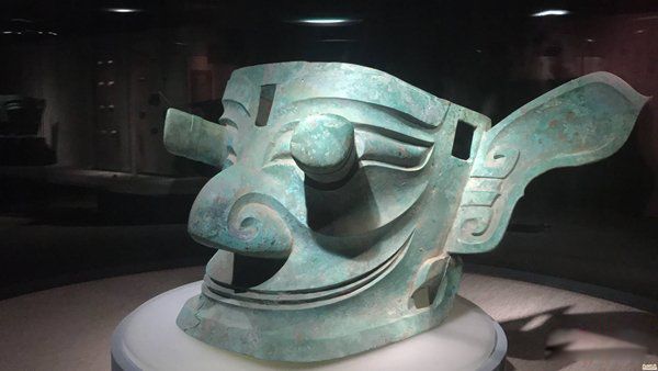 ���Ƕ����ĸ������� ���Ƕ������������������Ǳ����Ļ�