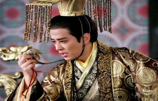 �����ߵ��˶�û��� ����������������ʲô