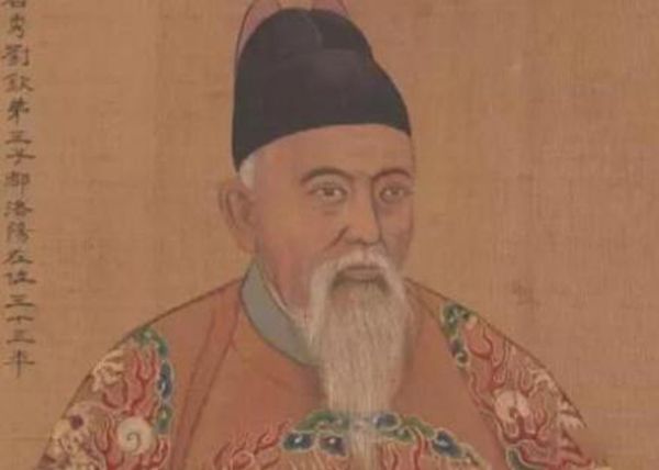 �Ĵ�λ��֮�������ĸ� λ��֮���������ĸ�������