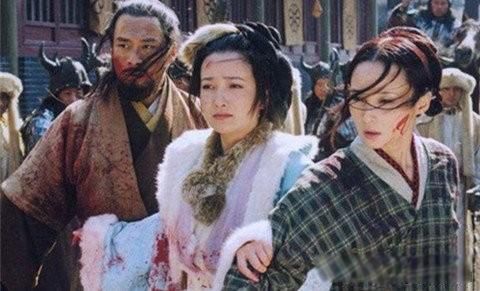 ����֮�ܹ������Ѷ���������� Τ̫�󱻰��ŵ�ϴ��Ժ