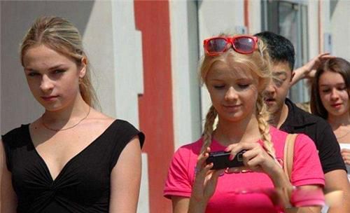 ����˹Ů���к����� ����������û����ζ