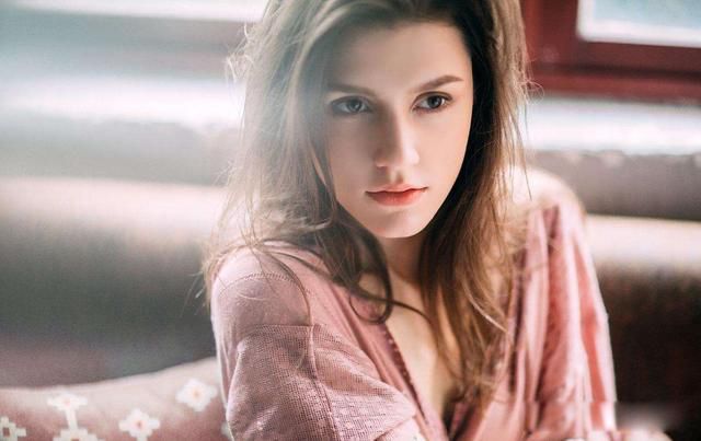 ����˹Ů���к����� ����������û����ζ