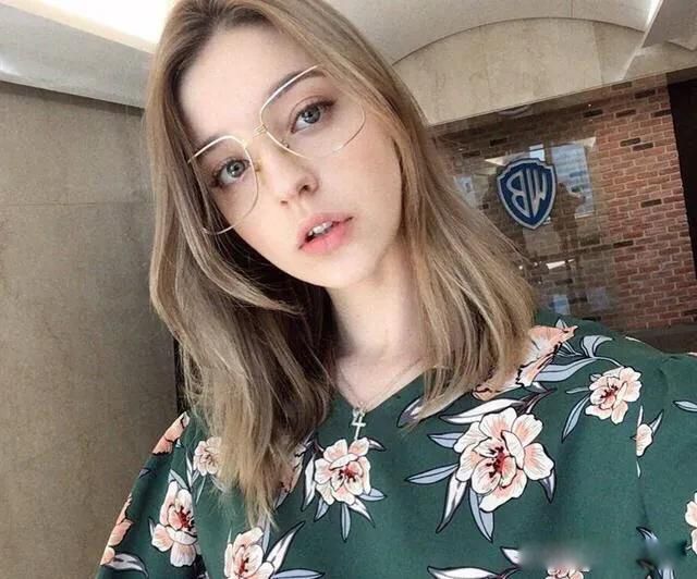 ����˹ΪʲôŮ����ô�� �ڶ���˹�����ź�����