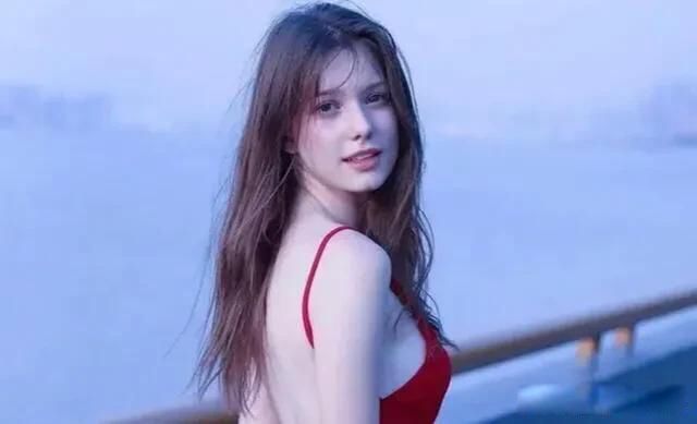 ����˹ΪʲôŮ����ô�� �ڶ���˹�����ź�����