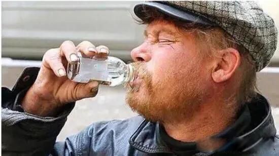 ����˹ΪʲôŮ����ô�� �ڶ���˹�����ź�����